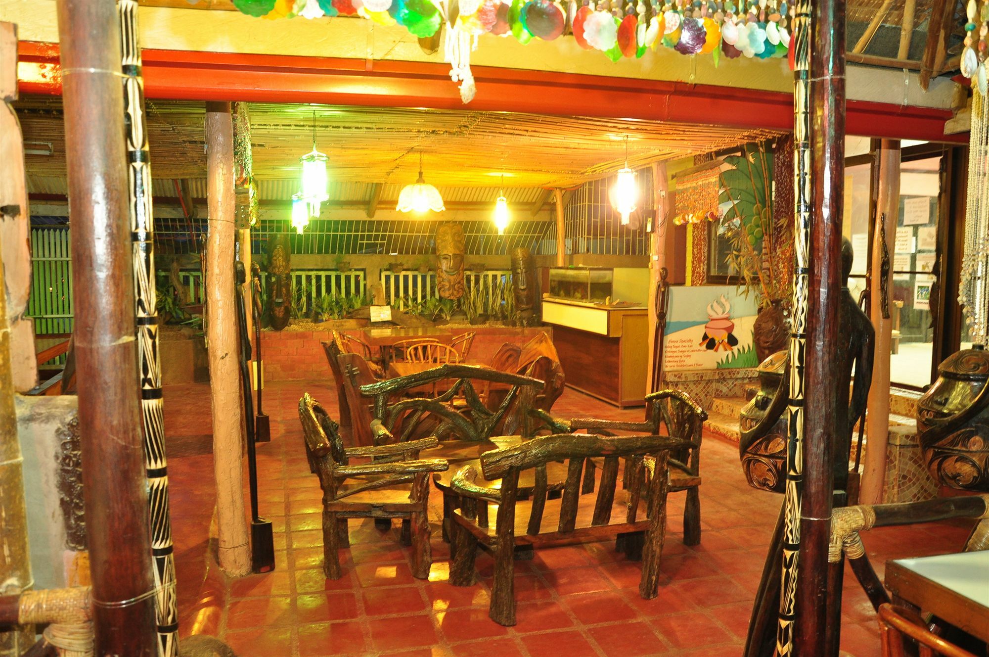 Lola Itang Pension House Tiniguiban Bagian luar foto